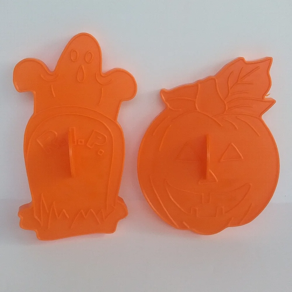Vintage 1987 Wilton Halloween Cookie Cutters
